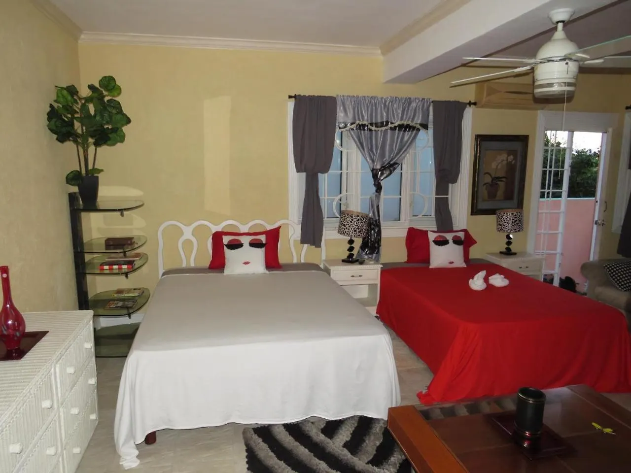 Top Klass Villas Kingston Jamaica