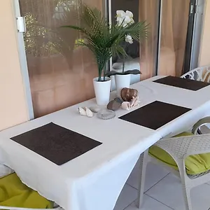 Homestay Kng6, Kingston